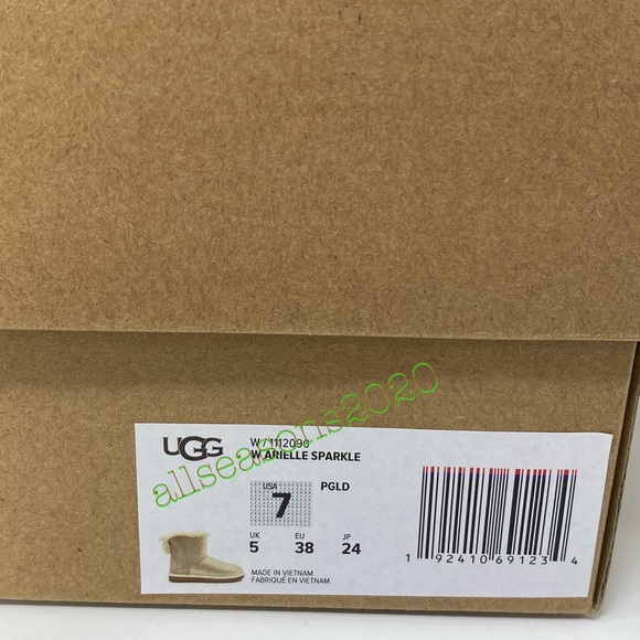 🌿SPRING SALE🌿 UGG Women’s Boots Arielle Sparkle Boot Fur Gold Size 6 - Picture 8 of 12